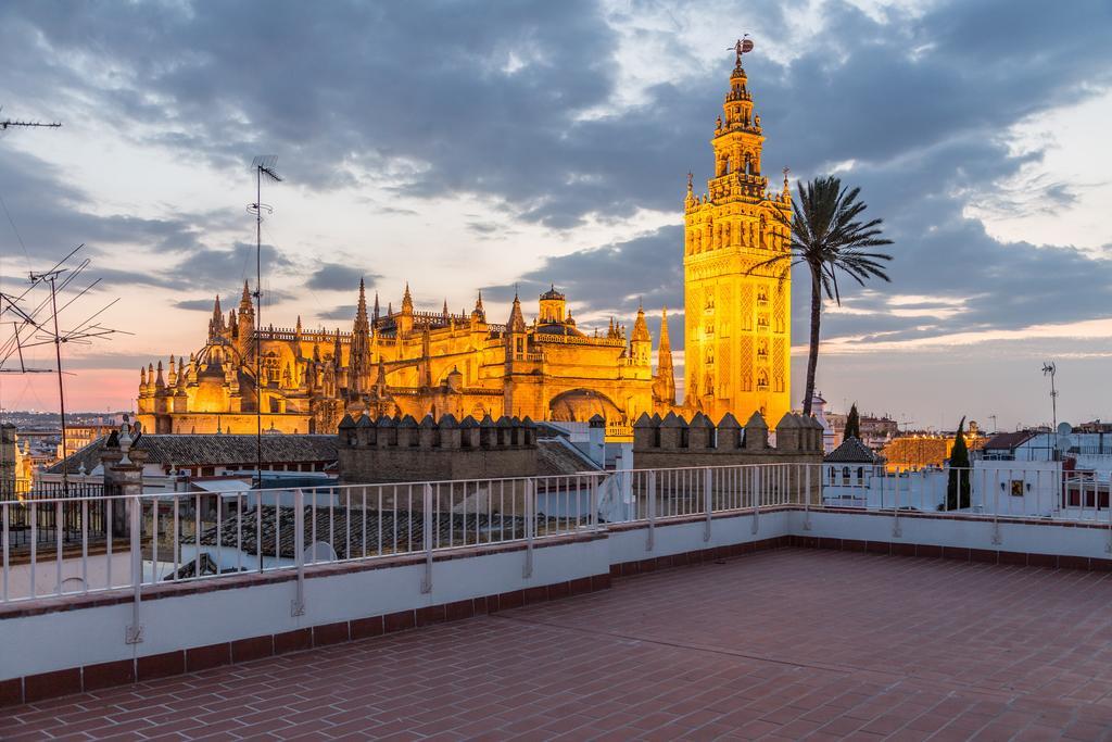 Puerta Principe Luxury Apartments Sevilla Exteriör bild
