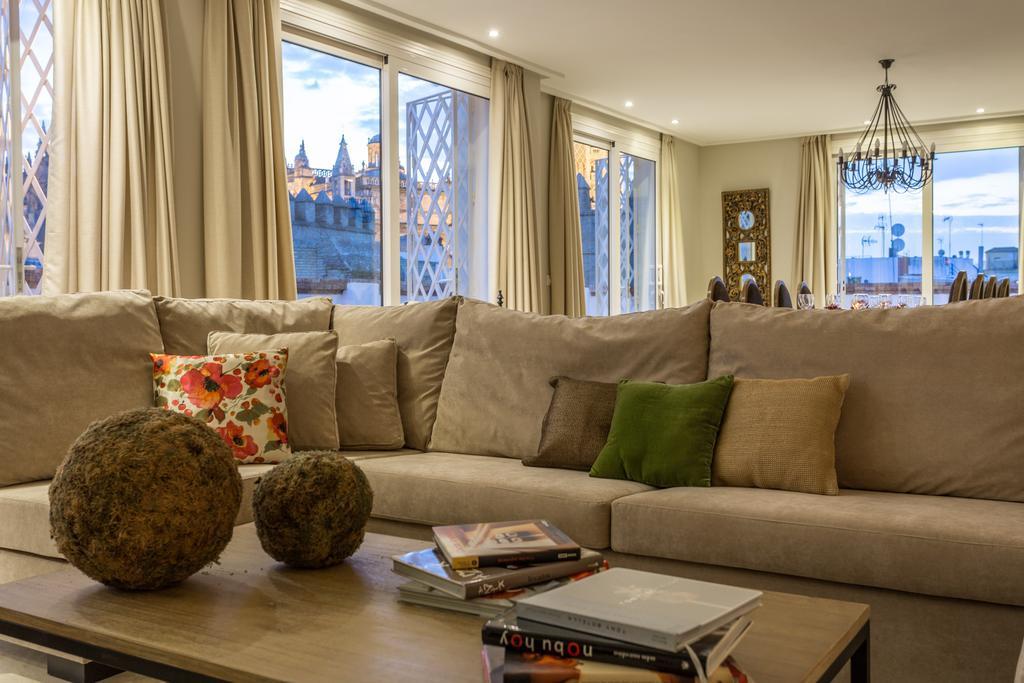 Puerta Principe Luxury Apartments Sevilla Exteriör bild